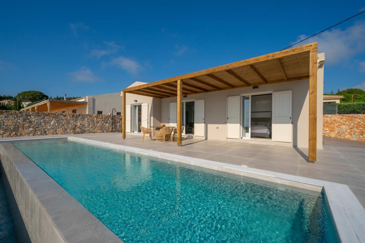 Summer Breeze Villa Tzamarelata المظهر الخارجي الصورة