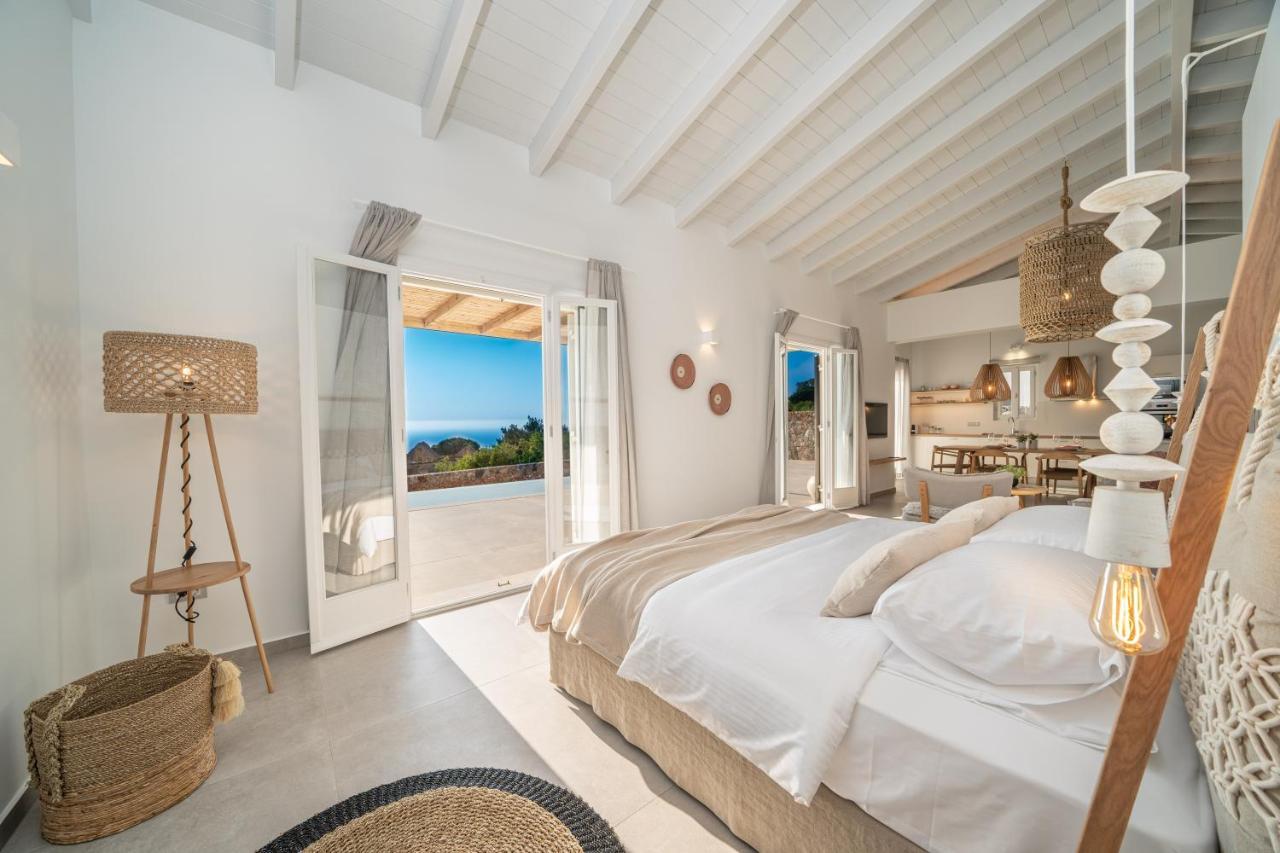 Summer Breeze Villa Tzamarelata المظهر الخارجي الصورة