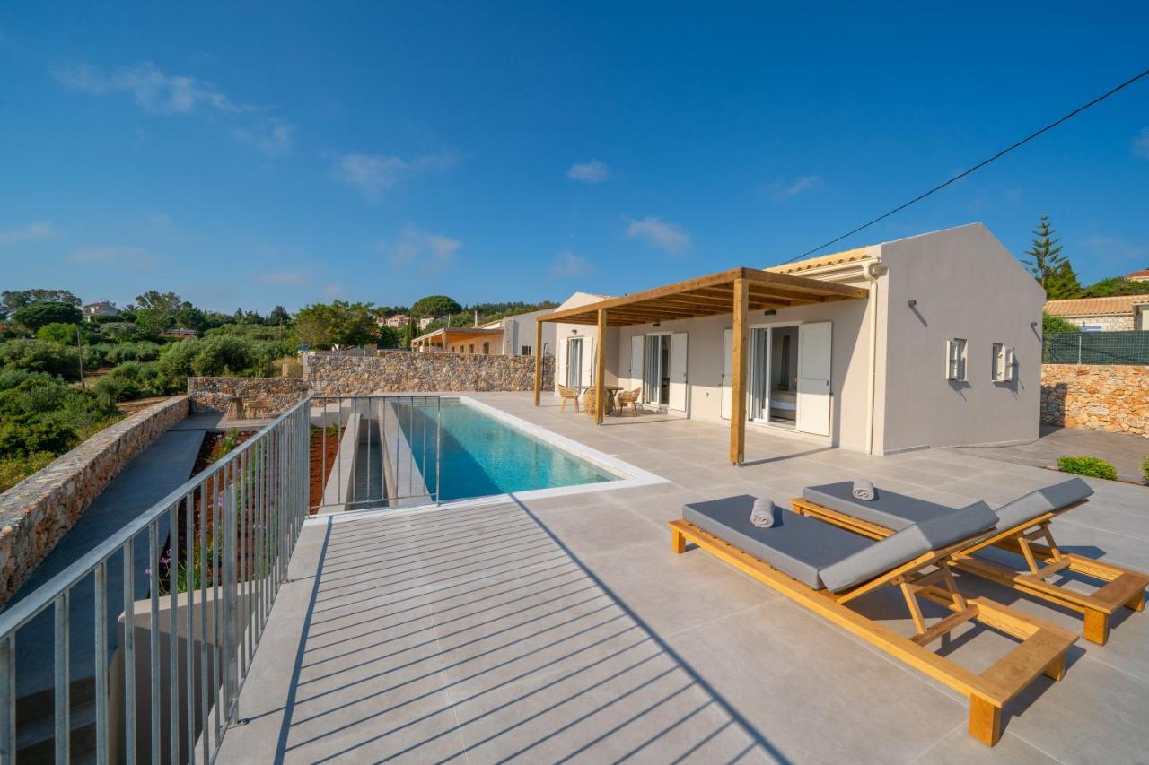 Summer Breeze Villa Tzamarelata المظهر الخارجي الصورة