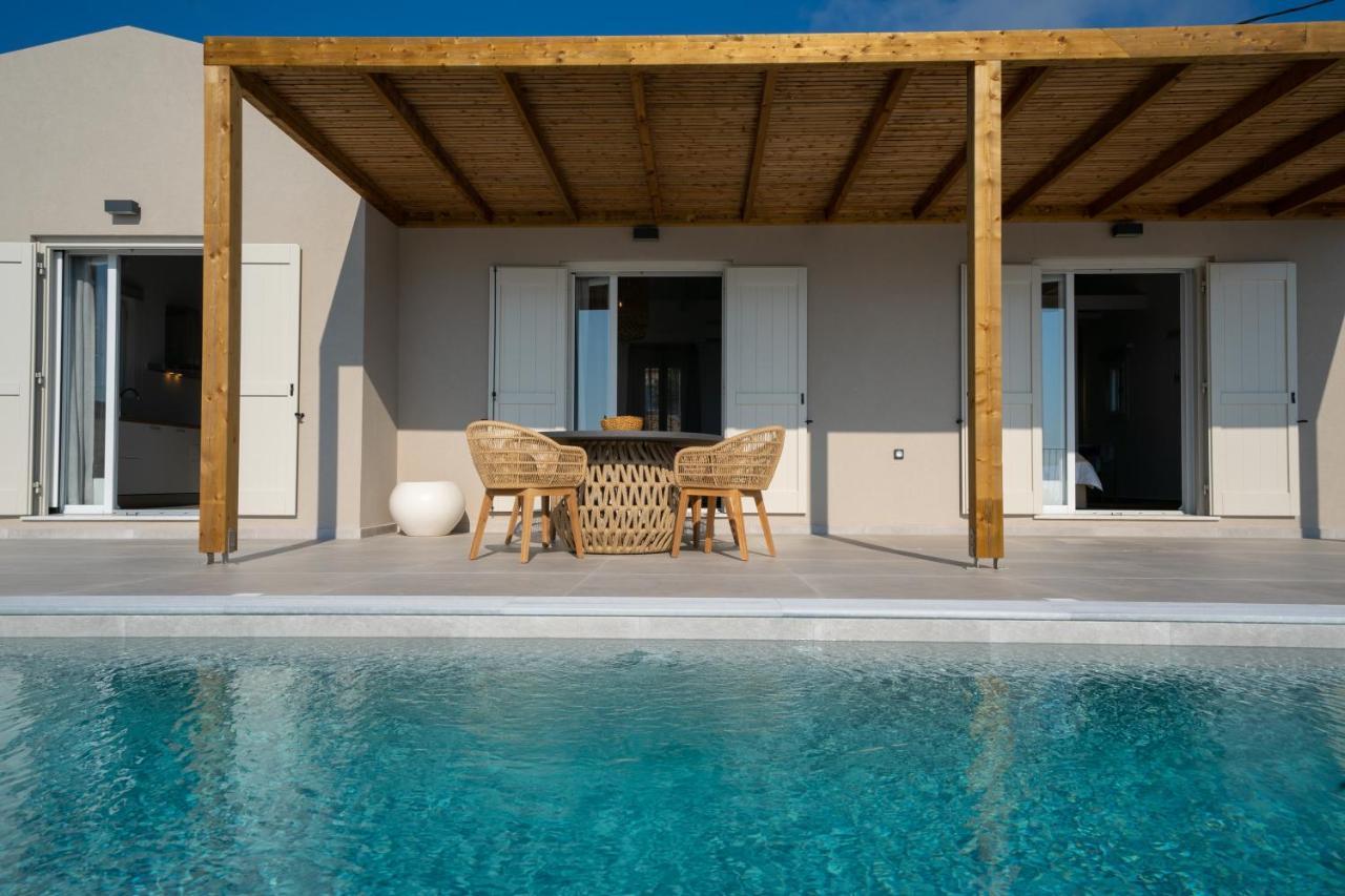 Summer Breeze Villa Tzamarelata المظهر الخارجي الصورة