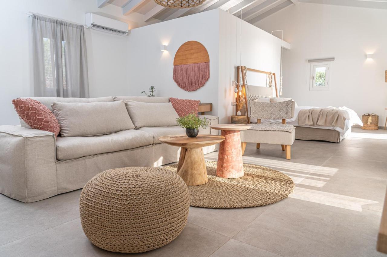 Summer Breeze Villa Tzamarelata المظهر الخارجي الصورة