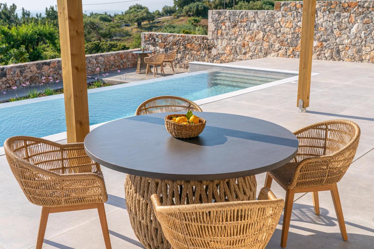 Summer Breeze Villa Tzamarelata المظهر الخارجي الصورة