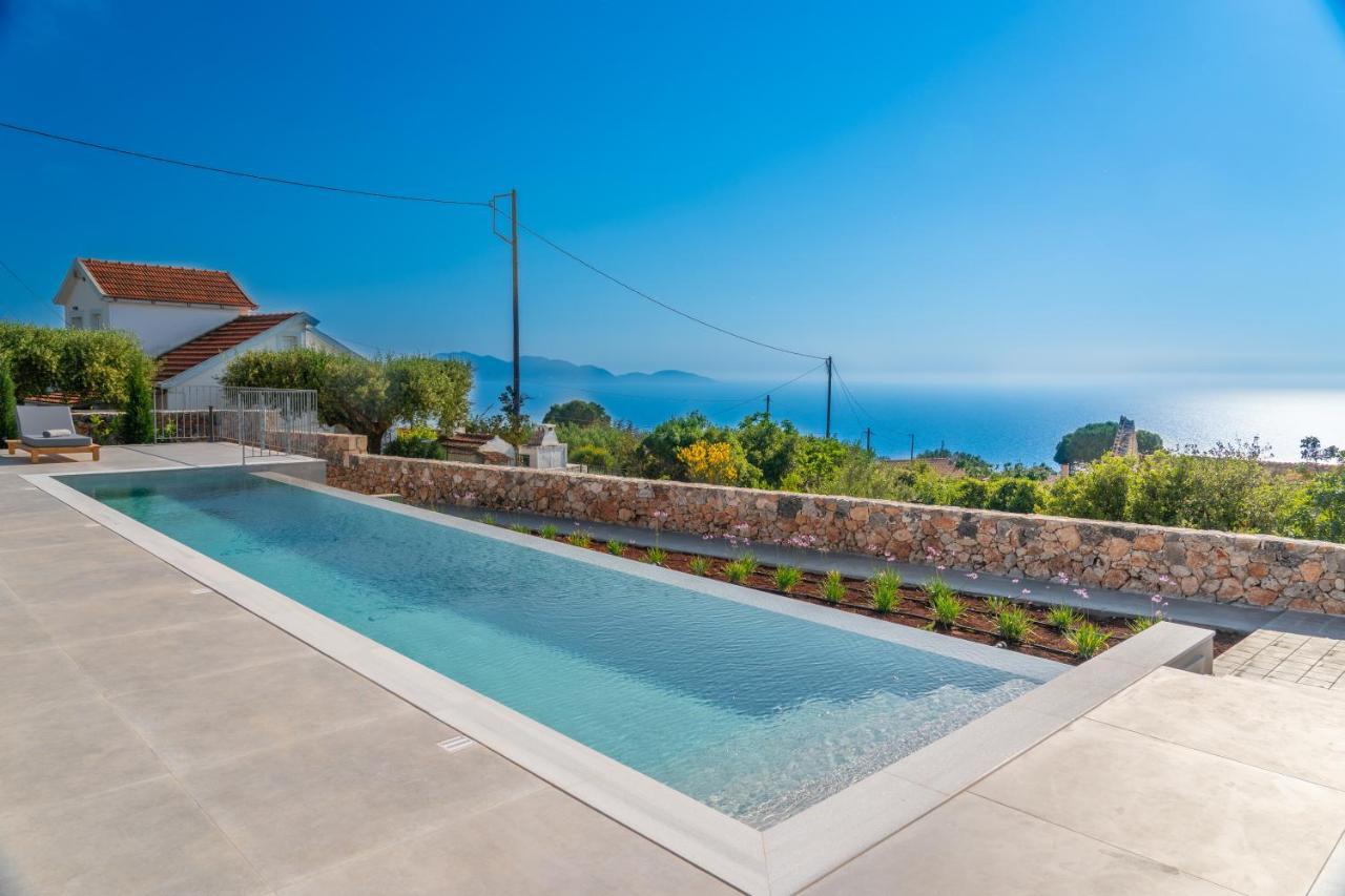 Summer Breeze Villa Tzamarelata المظهر الخارجي الصورة