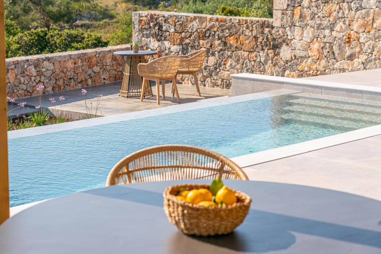 Summer Breeze Villa Tzamarelata المظهر الخارجي الصورة